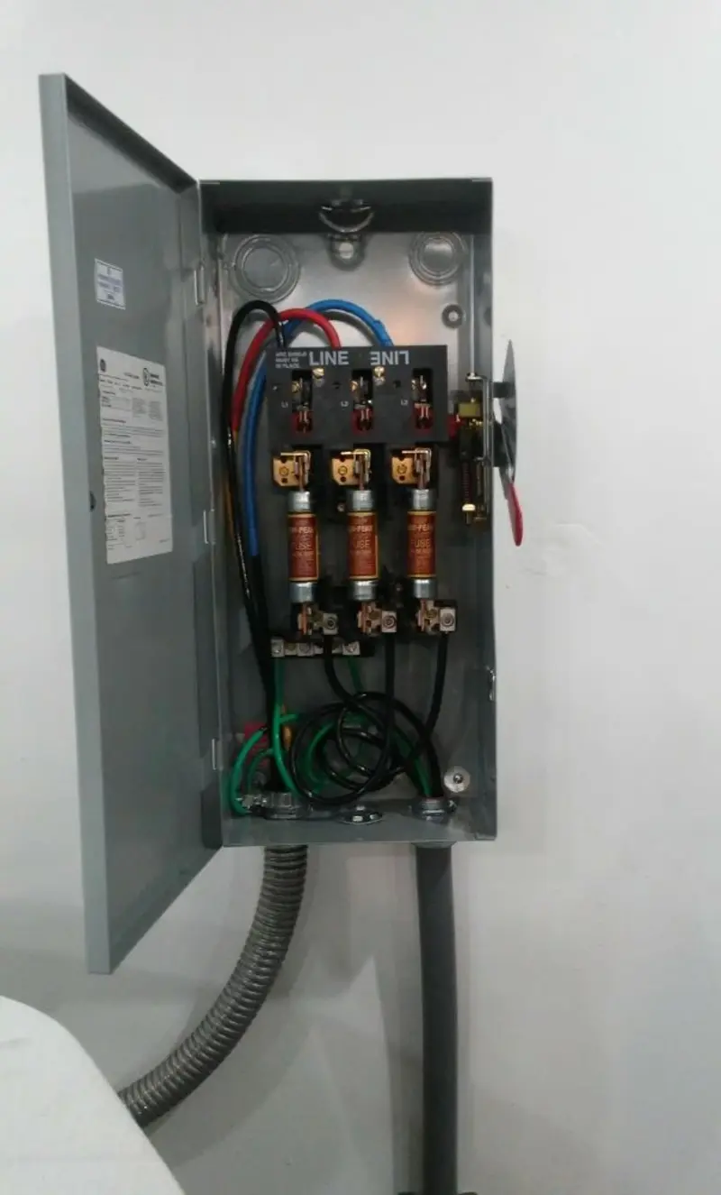 Three-phase disconnect switch installed for Electrical Wiring & Rewiring in Hohenwald